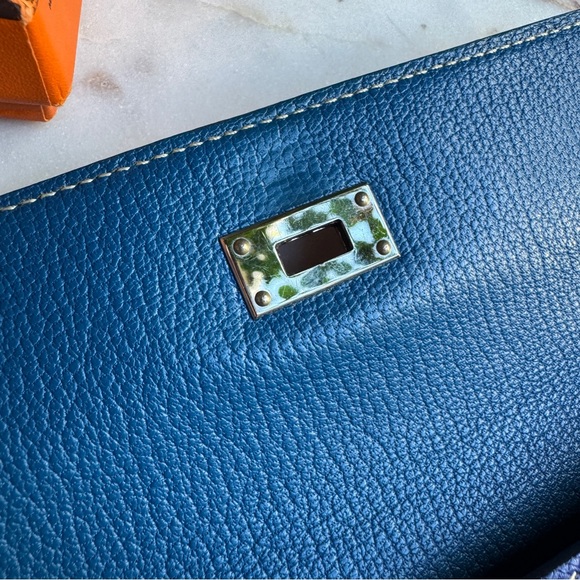 Hermès Kelly Epsom Bicolor Leather Wallet - Picture 13 of 16